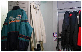 수입구제상가에도 서울사랑상품권 이용이 가능한 제로페이 가맹점이 점점 늘어나고 있다 <한국간편결제진흥원 제공>